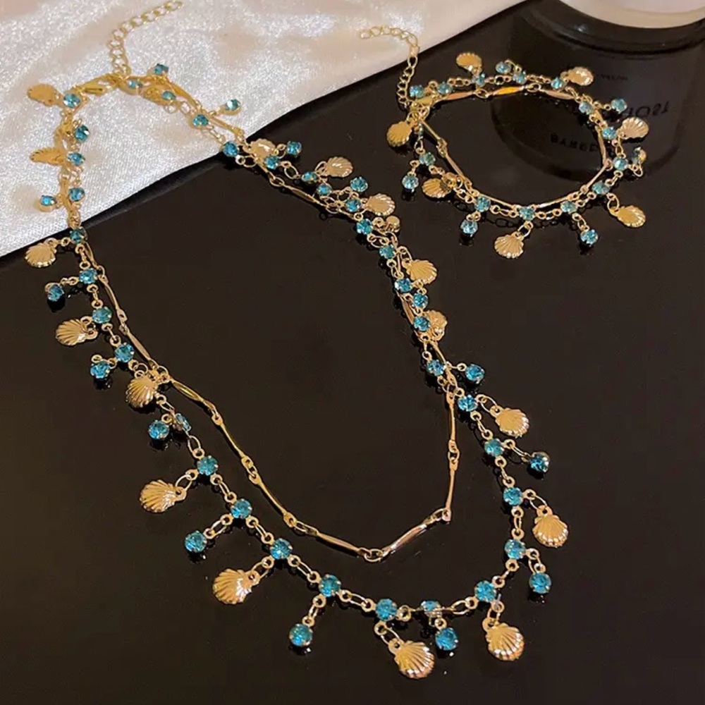 Fashion Jewelry Gold and Blue Necklace Set